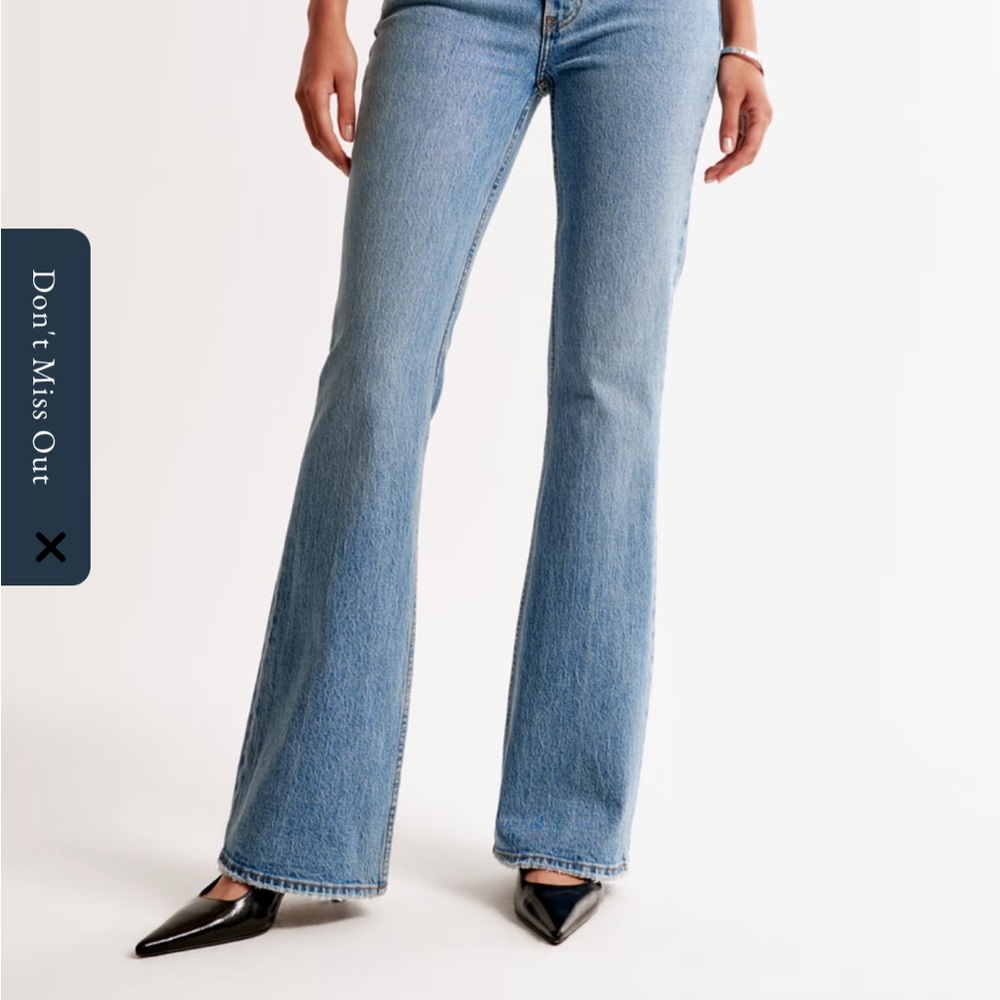 Abercrombie & Fitch vintage flare high rise  Jeans - lightly worn size 28